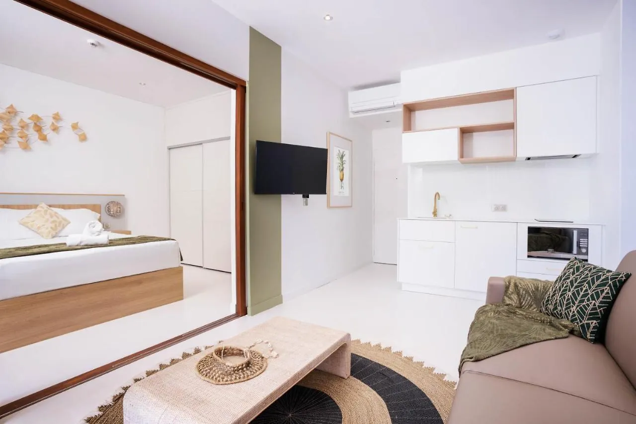 ***  Cook'S Bay Hotel & Suites Paopao Γαλλική Πολυνησία