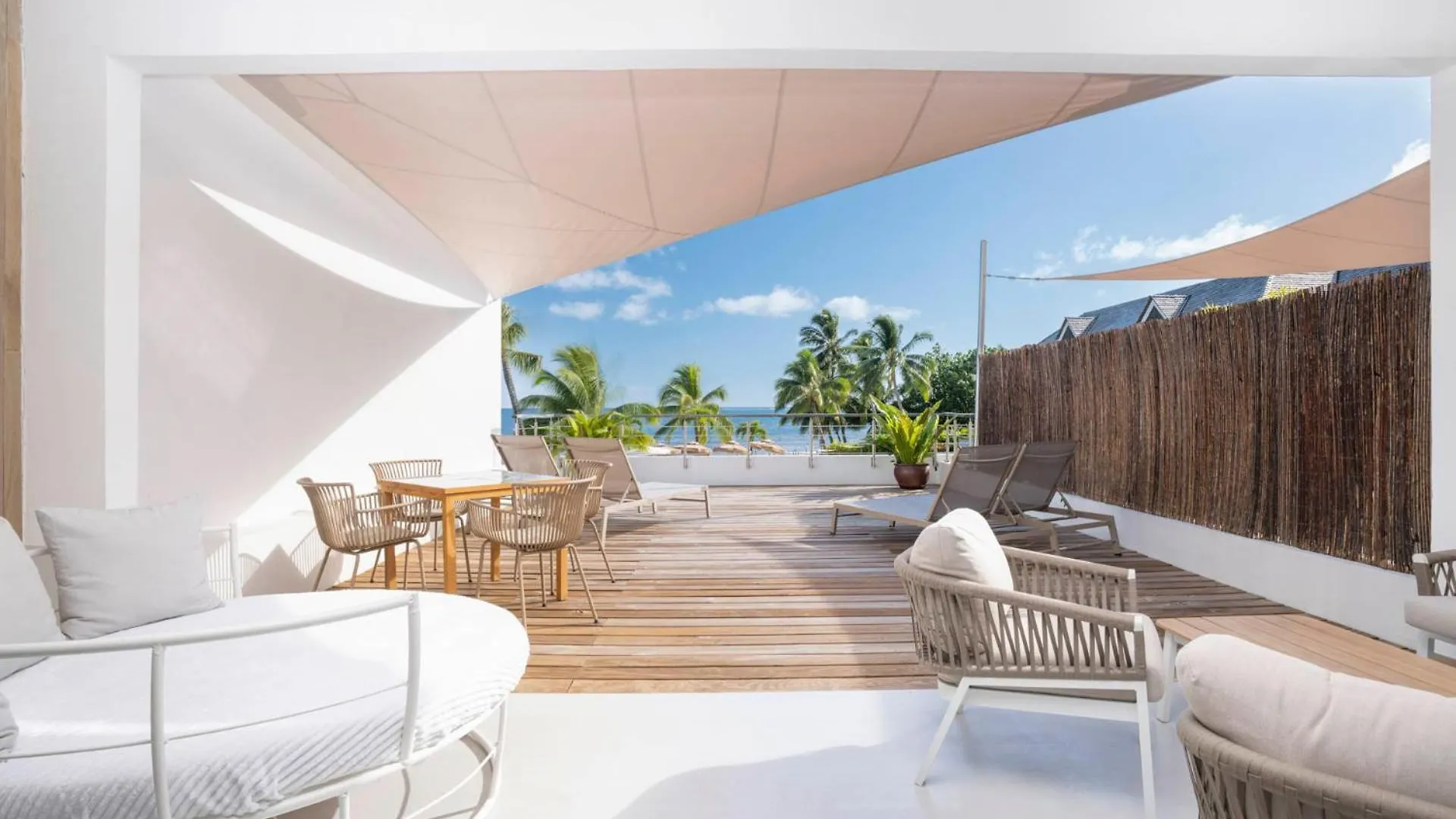 Cook'S Bay Hotel & Suites Paopao Γαλλική Πολυνησία